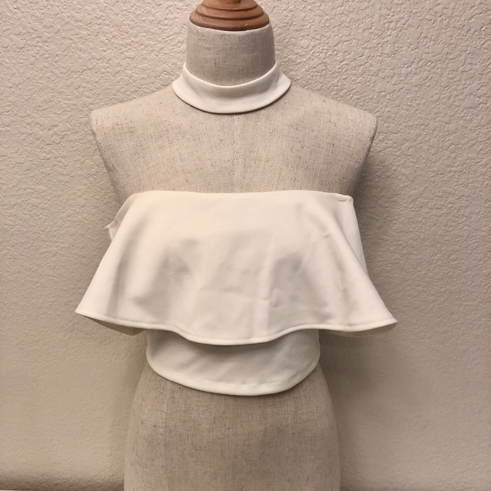 Off the shoulder crop top with attached choker